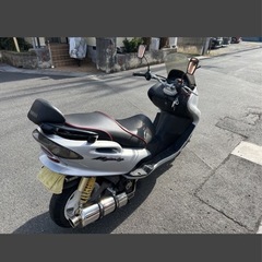 マジェスティ125  キャブ車の画像
