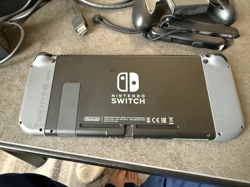 Nintendo  Switch  バッテリー強化版