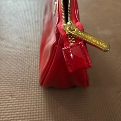 ベアミネラル　エナメル　ポーチ　
の画像