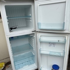 冷蔵庫　あげますの画像