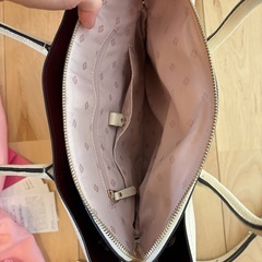 【美品】kate spade マルゴー ラージ　サッチェル　PXRUA160の画像