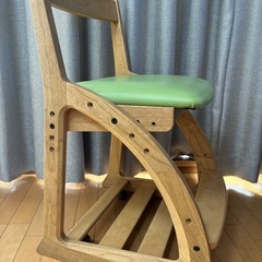 karimoku  カリモク学習椅子の画像