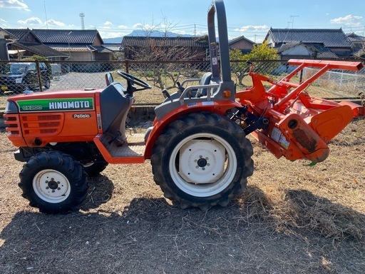 ヒノモト　トラクター　18馬力　完動品　12日まで　取引中
