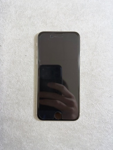 AランクiPhone SE(第3世代)64GB