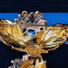 D8001【スワロフスキー】ブローチ 紫陽花 花の画像