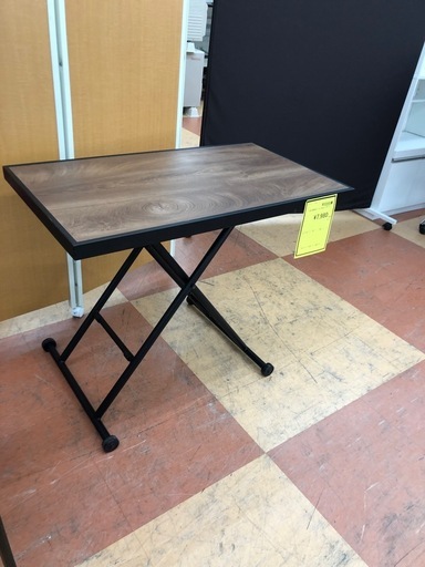 ★ジモティー20%割引有★　昇降式テーブル　Riesel UTK-12　《尼崎市/リサイクルショップドリーム次屋店》☆尼崎市若王寺☆