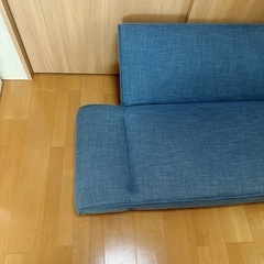 LOWYA 2人掛けソファの画像