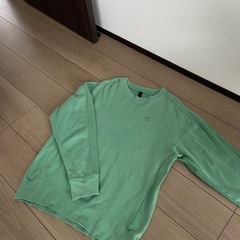 トレーナーadidasの画像