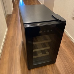 【ワインセラー】　8ボトルの画像