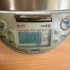 早い者勝ち　
TIGER 炊飯器　炊きたて　JKH-A10Aの画像