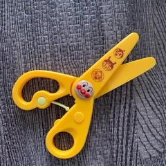 アンパンマン　はじめてのはさみの画像
