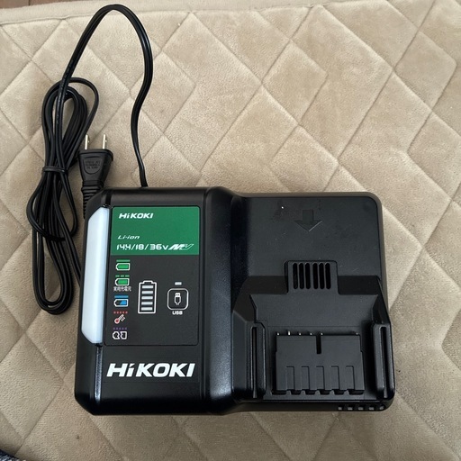 HiKOKI Li-ion 充電器 144/18/36V