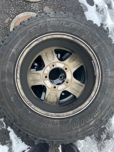 【値下げします】ジムニーマッドタイヤ　185/85R16 MT