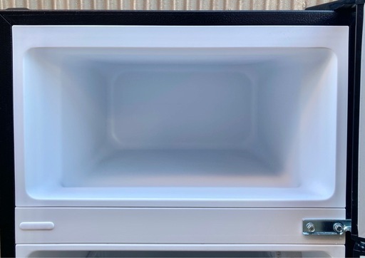 アイリスオーヤマ　87L冷蔵庫　PRC-B029D-B