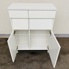 キッチンカウンター　ホワイト　ダストボックス　分別　スイング式扉　ランドリー収納の画像