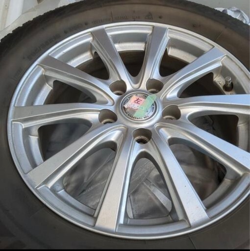 205/65R16 スタッドレス　タイヤ