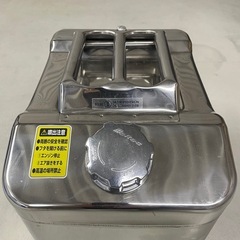 決まりました携行缶　ステンレスの画像