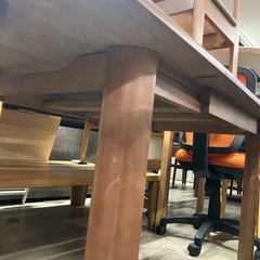 石2601-090　バタフライテーブル イス2脚 バラ売り不可 天板キズあり 中古の画像