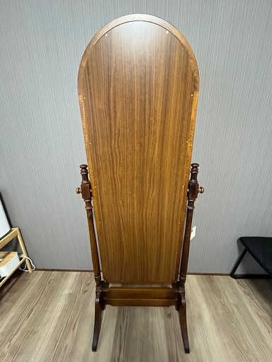 2024 カリモク/karimoku コロニアル スタンドミラー 姿見 ZR24278