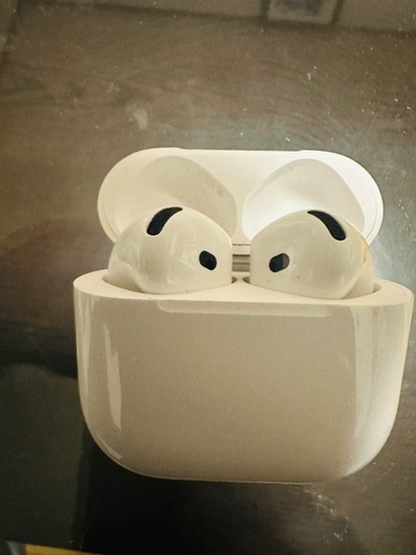 エアポッド4(Airpods  4)