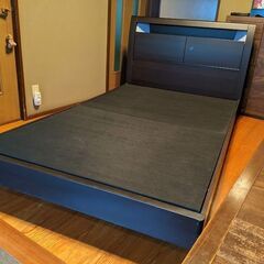 セミダブルベッドの画像