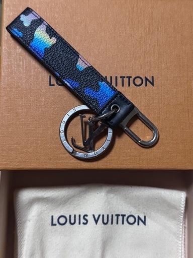 値下げ可！‼️LOUIS VUITTON(ルイ・ヴィトン)　キーリング、ドラゴンヌ LVシェイプ