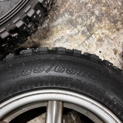 ダンロップ　ラリースパイクタイヤ　185/65R14の画像