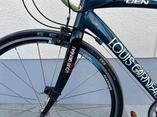 ロードバイク　LOUIS GARNEAU 6061