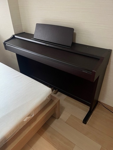 ローランド　電子ピアノ