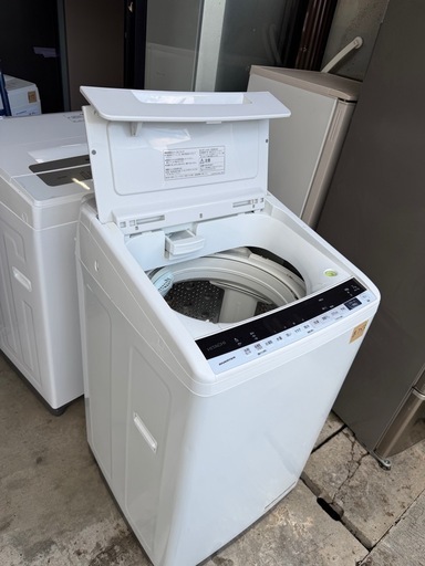 NO B763?福岡市内配送設置無料✨?日立 全自動洗濯機 ビートウォッシュ 洗濯容量7kg 本体幅53cm 洗剤セレクト 大流量ナイ