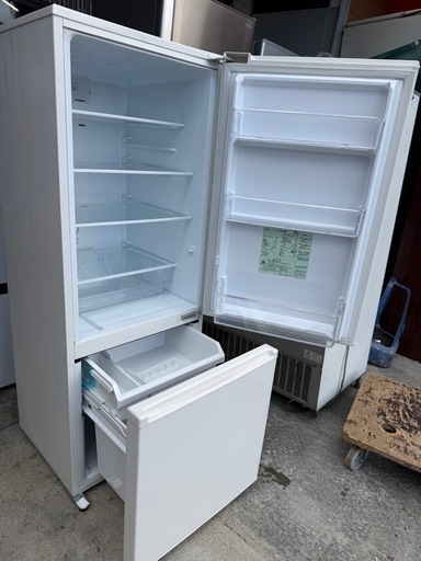 NO B771?福岡市内配送設置無料✨?AQUA アクア 冷蔵庫（201L・右開き）ミルク AQR-20J （W 2020年 