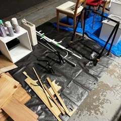 椅子　ハンガーラック　ギタースタンド　ゴミ箱　木材などいろいろの画像