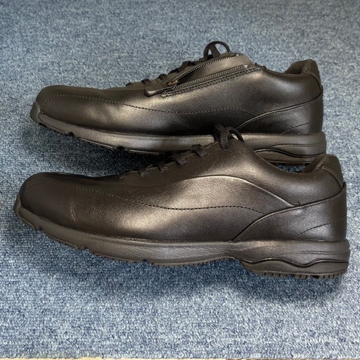 ビジネスウォーキングシューズ　25.5cm 3E MIZUNO  LD40 VⅡ