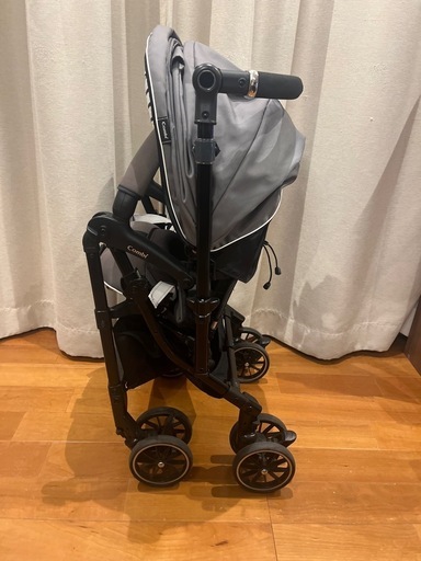 レインカバー付☆コンビベビーカースゴカルα4キャスエッグショックA型