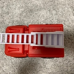 プラスチック　消防車　西松屋の画像