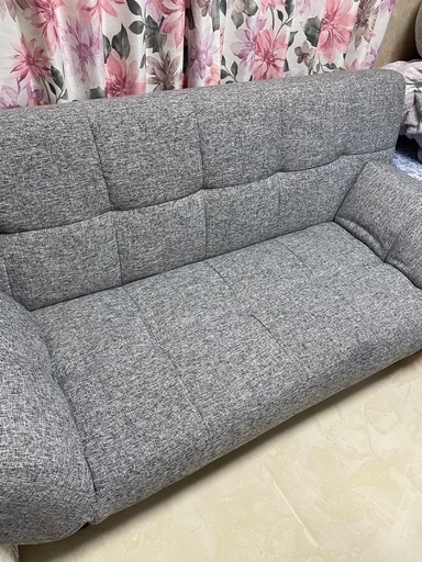 ※最終値下げ！　ニトリ　背もたれと肘掛けが動くソファーベッド　ソファベッド