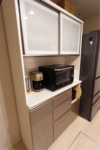 【引き渡し決定】★最終値下げ★キッチンボード　カップボード　ニトリ現行品　99,990円