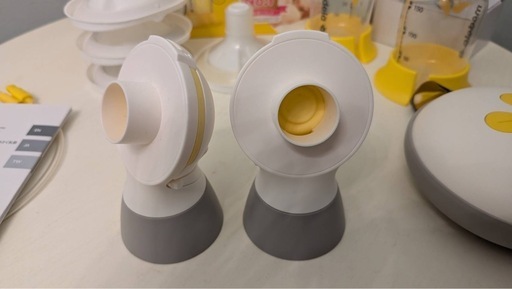 Medela メデラ　スイングマキシ　
電動さく乳器　美品　ほぼ新品 ◆ハーモニー等、超豪華おまけ(写真2枚目)つき！