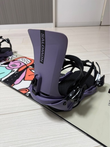 Salomon スノーボード　板　23/24シーズンの限定モデル