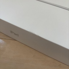 iPad /箱・ケーブルの画像