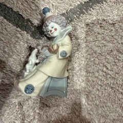 LLADRO（リヤドロ）の陶器人形 「アコーディオンを持つピエロ」の画像