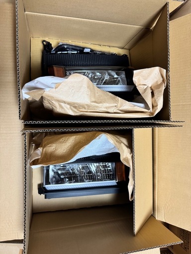 ランクル250　TRJ250W ランドクルーザー 250 純正 ヘッドライト 左右セット