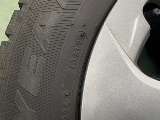 ⭐︎195/65R15 スタッドレスタイヤホイールセット⭐︎