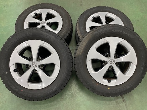 ⭐︎195/65R15 スタッドレスタイヤホイールセット⭐︎