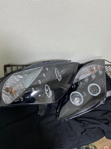 z33 イカリング　ヘッドライト