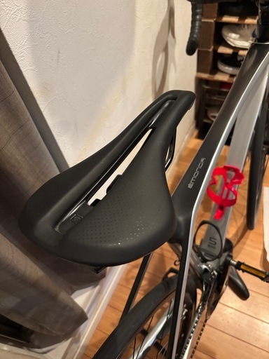 超美品 Trek Emonda SL5 カーボンロードバイク ガラスコーティング