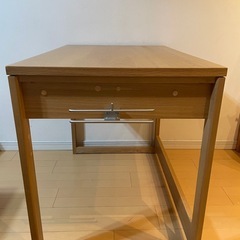  コイズミ　ビーノ（BEENO）シリーズ　学習机　の画像