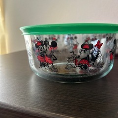 【譲渡者決定】ディズニー　ガラス製保存容器　ミッキー柄の画像