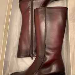 ローヒールロングブーツ　23.5 未使用
の画像