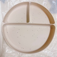 新品有　3COINS つぶつぶ 吸盤付 シリコーンプレート ポケット付シリコーンマットの画像